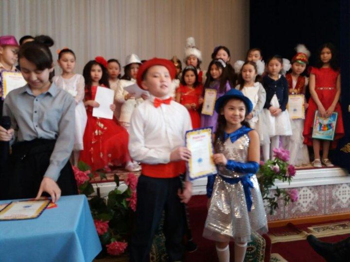 "Әнші балапан" байқауы