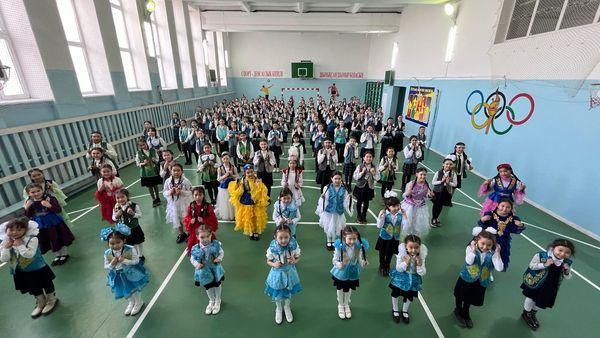 "Бұрымды қыз" жобасы асырылуда.